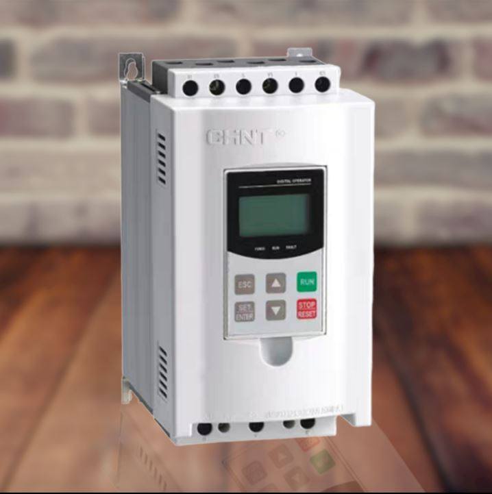 正泰NJR2软起动器7.5 11 15 18.5 22 30 37 45 5575160KW D启动器