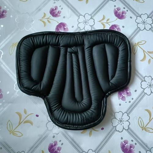 马鞍垫减震垫pu坐垫摩托车防震减震垫马术用品西部鞍加厚坐垫
