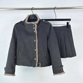 女冬2025新款 法式 小香风羽绒套装 高级感水貂毛外套百褶短裙两件套