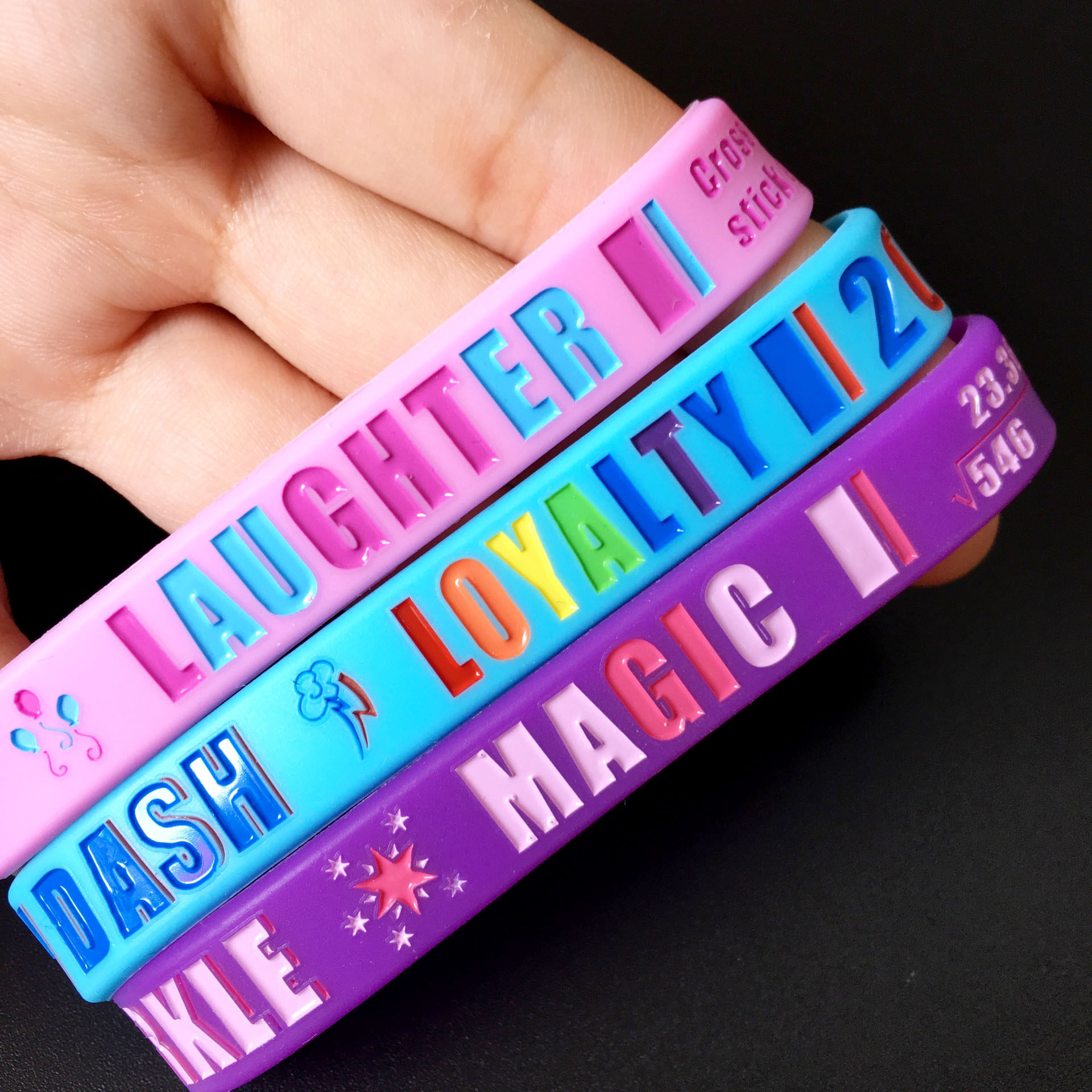 【绝版不复刻】现货橡胶手环m6彩虹小马同人周边我的小马驹蹄工铺