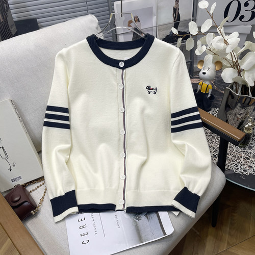 大码女装条纹撞色长袖针织衫女