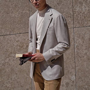 CM那不勒斯皇后燕麦色全羊毛全麻衬单排扣定制西装 上衣244