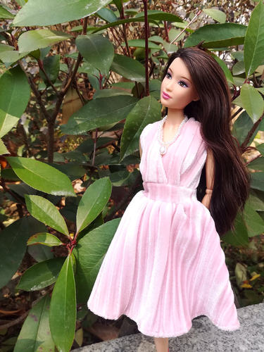 新款正散货6分娃娃服装复刻ST超模FR 粉红深V丝绒伞裙 无袖连衣裙