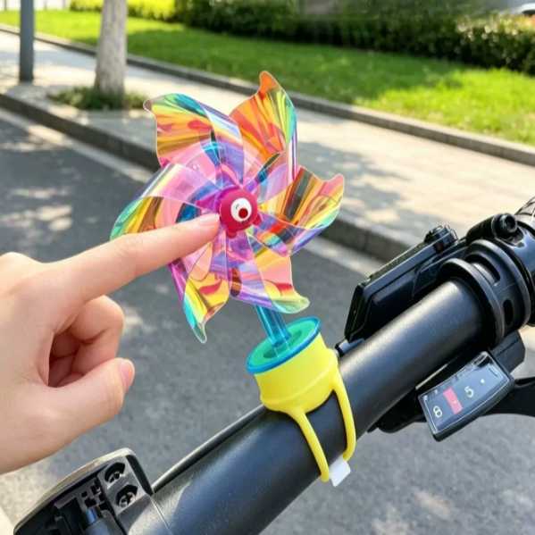 自行车电动两轮车风车摆件机车