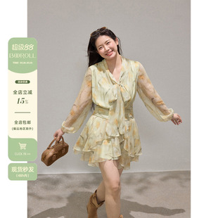 潘不卷大码女装胖mm法式v领碎花雪纺泡泡袖连衣裙秋收腰仙女短裙