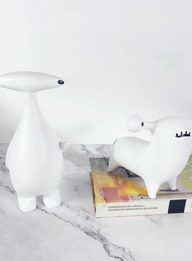 现代简约创意外星人物抽象卡通摆