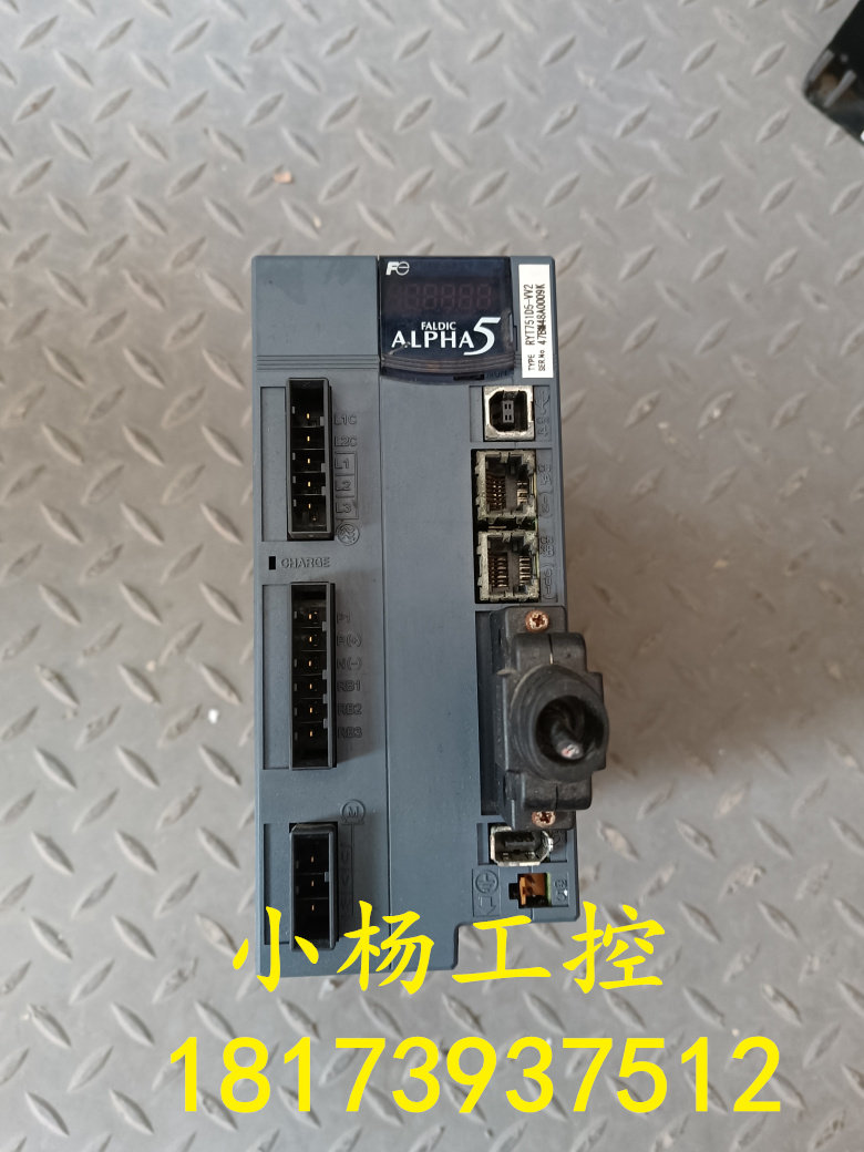 拆机富士伺服驱动器 RYT751D5-VV2 750W 220V 现货 质量包用