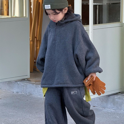 男童冬季纯色加厚羊驼绒连帽套装