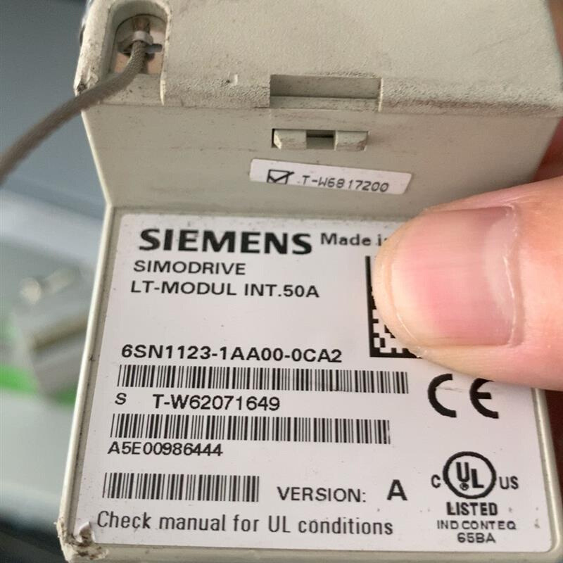 拍前询价：(议价)6SN1123-1AA00-0CA2,单轴50A驱动器