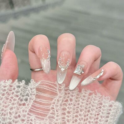 纯欲风显白高级感法式猫眼纯手工穿戴甲长款显白闪钻可拆卸美甲贴