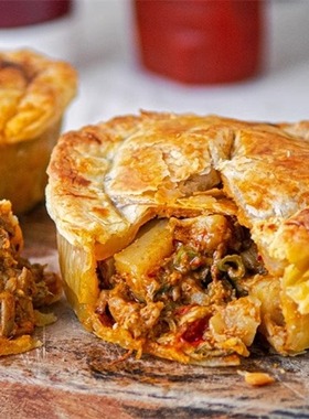 咖喱鸡肉派CurryChickenPie手工冷冻西点猫耳本下午茶澳洲肉派