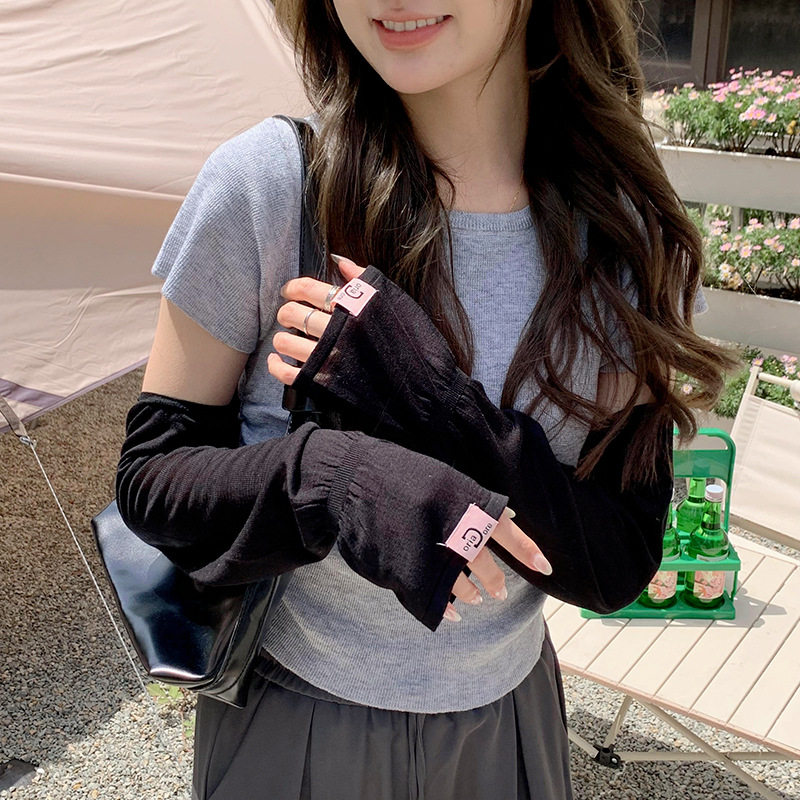 夏季宽松纯色简约户外防晒袖套透气冰袖女开车旅游防紫外线新款