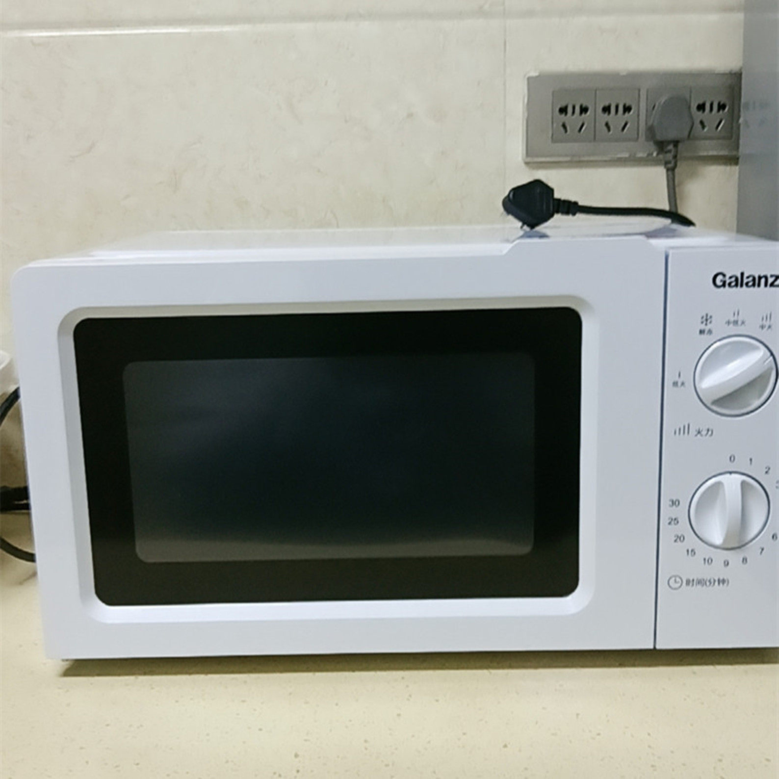 Galanz/格兰仕 P70J17L-V1(W0)微波炉小型迷你7升机械转盘式热饭