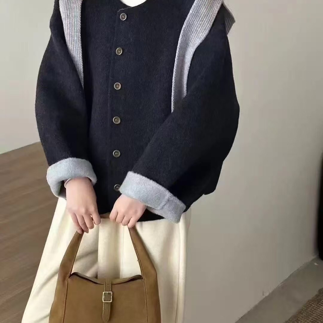 繁花系纯色圆领百搭羊毛外套(配针织帽)（含100澳毛）YS1-2519