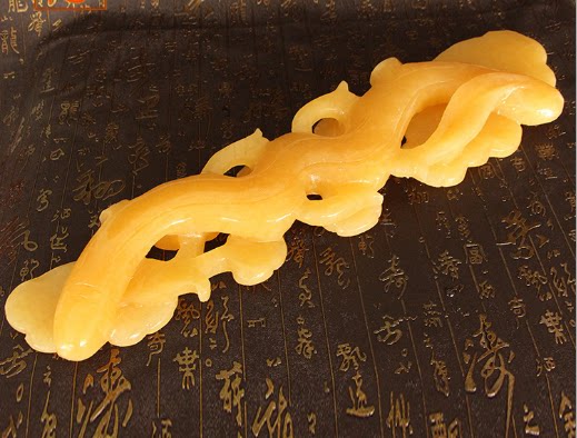 厂家供应 米黄玉玉雕灵芝如意米黄玉风水 摆件 手链手串简约个性