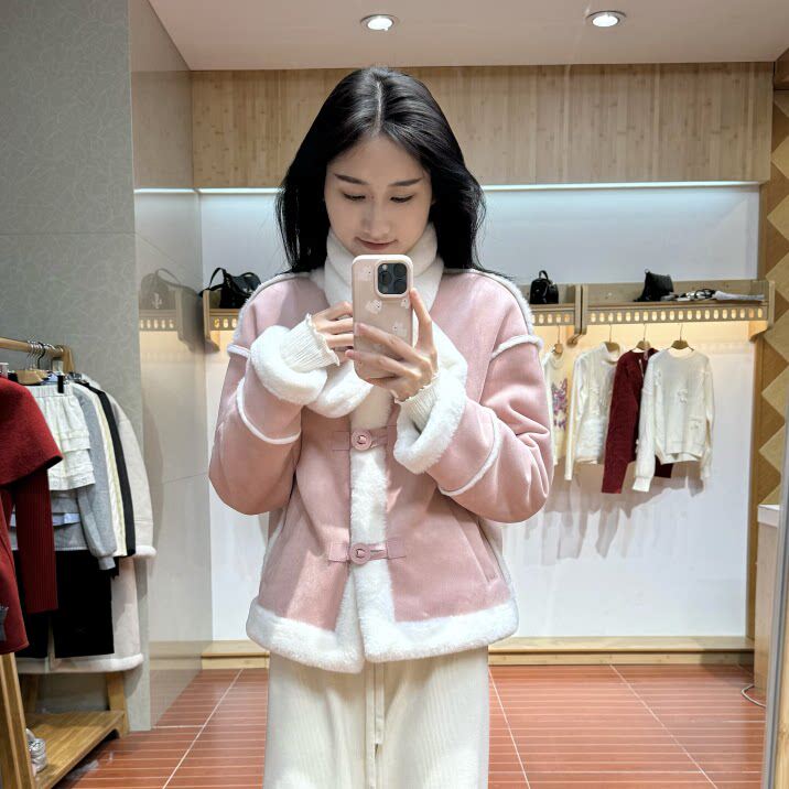 IEF/爱依服2024新款冬季磨砂皮外套时尚甜美千金风时尚保暖短外套,女装/女士精品,短外套,淘宝优惠券,粉丝福利购,淘宝优惠卷