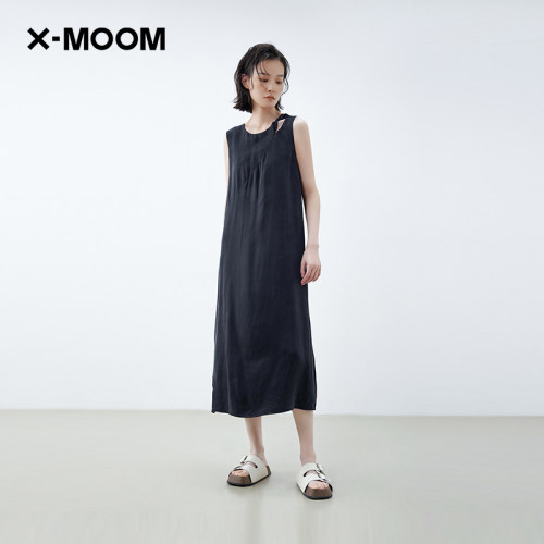 X--MOOM肩部镂空直筒显瘦连衣裙