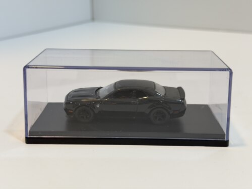 1/64  道奇全合金模型车，带展示盒包装 。包邮