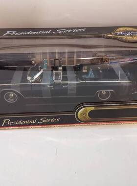 Minicar 1/24 1972 年林肯大陆 REAGAN 汽车(黑色)，品相如图。