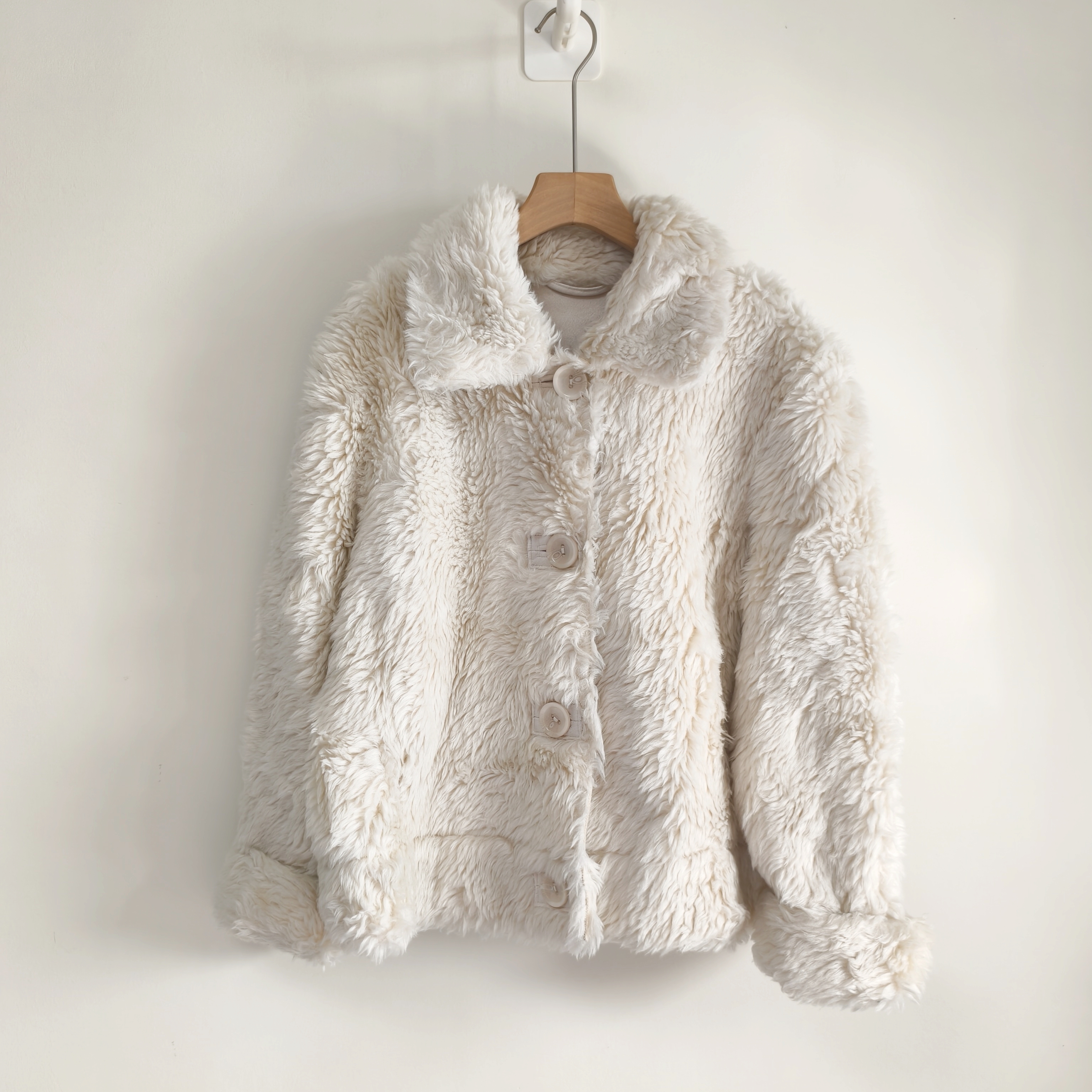 瑞典时装品牌st@nd 米色仿毛秋冬宽松外套