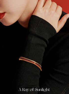 A Ray of Sunlight 涟漪系列蛇骨红玛瑙手链红色本命年质感饰品