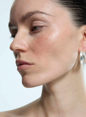 Limb掠目·【张俪同款】剧院宽面原创高级耳饰女925银针C圈百搭