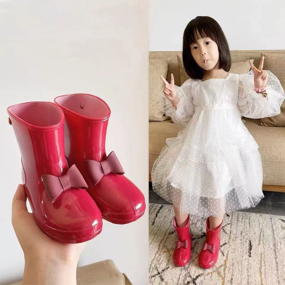 出口女童雨鞋红色蝴蝶结公主雨靴图片