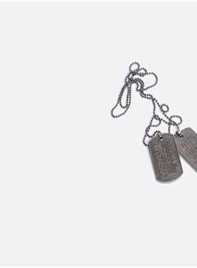 新款游戏周边赛博朋克约翰吊坠狗牌小众个性设计简约精致嘻哈礼物