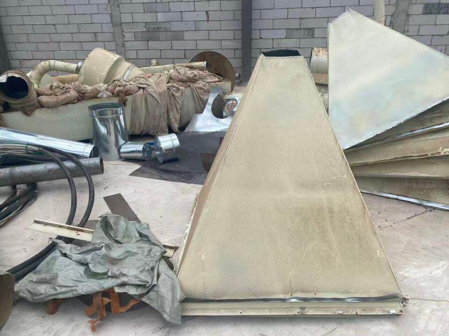 4月7日文山壮族苗族自治州砚山县者腊乡革豆村处厂房内一套打绒机网络拍卖公告