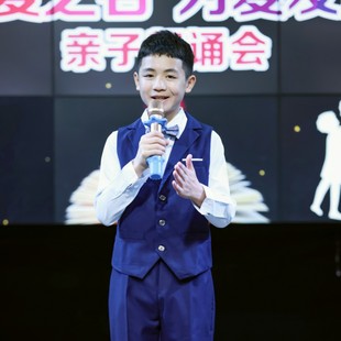 儿童大童西服套装男孩主持人服装演讲比赛礼服男童朗诵西装演出服