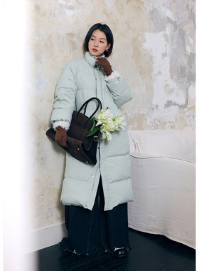 BLUEerror  宽松加厚黑色立领羽绒服女冬保暖防风外套蓬松面包服