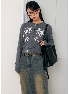 BLUEerror 立体手工花朵绣花针织开衫女弹力短款粗针灰色毛衣早秋