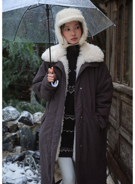 BLUEerror 可拆毛领拼接保暖灰色长款羽绒服女宽松加厚翻领外套冬