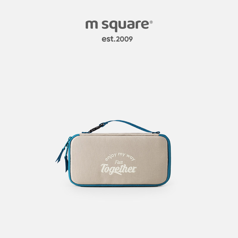 msquare大容量护照包证件收纳袋多功能可斜挎挂脖手机包出国出行