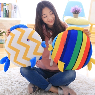 漂洋过海来看你同款情侣鱼抱枕亲嘴接吻鱼毛绒玩具公仔送女朋友