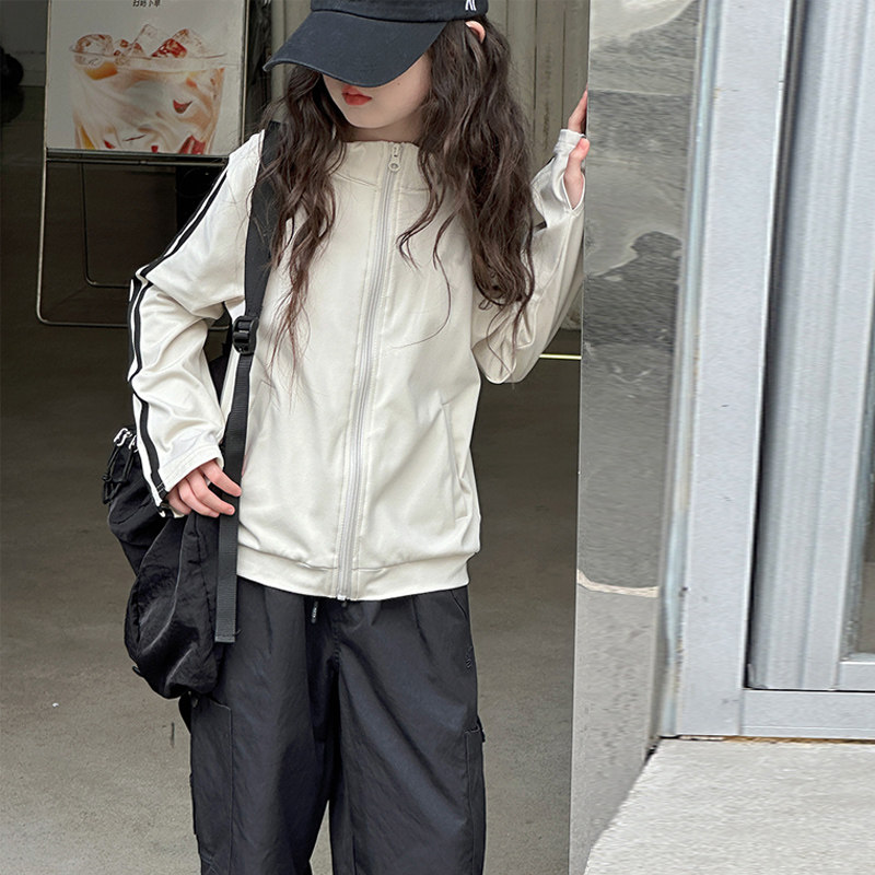 港风炸街女童运动外套春秋2025新款中大童春季上衣女孩棒球服春装