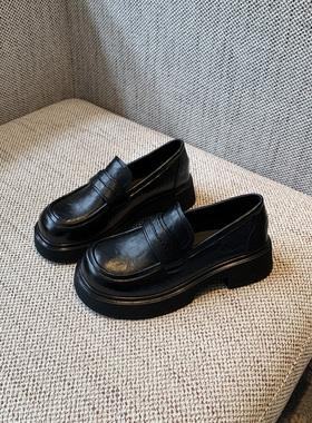 【TFM】2026春季新款简约复古英伦小皮鞋女黑色厚底一脚蹬乐福鞋