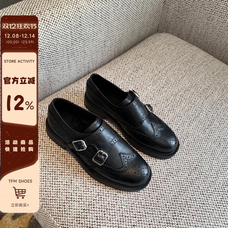复古皮带扣粗跟布洛克棉鞋子