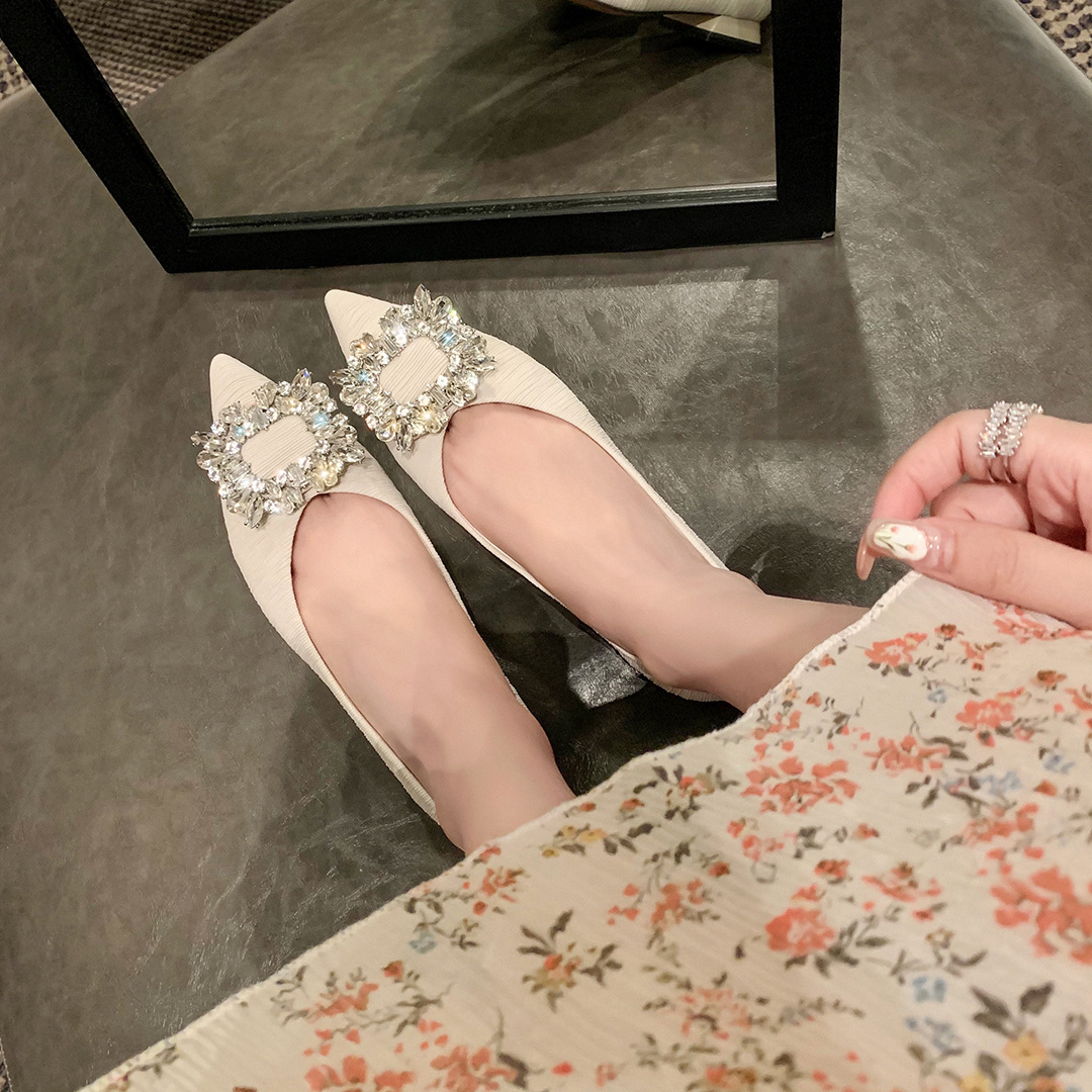 高跟鞋芭蕾平底鞋女粗跟单鞋春季