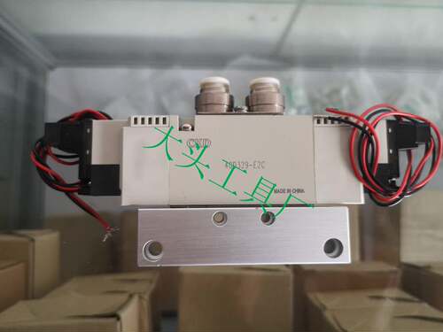 4GD320R-C10-E2C-3 2303-10R-L CKD电磁阀询价