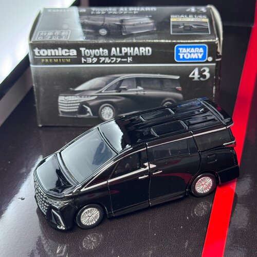 TOMY多美卡tomica合金汽车模型男旗舰版黑盒TP43丰田埃尔法商务车