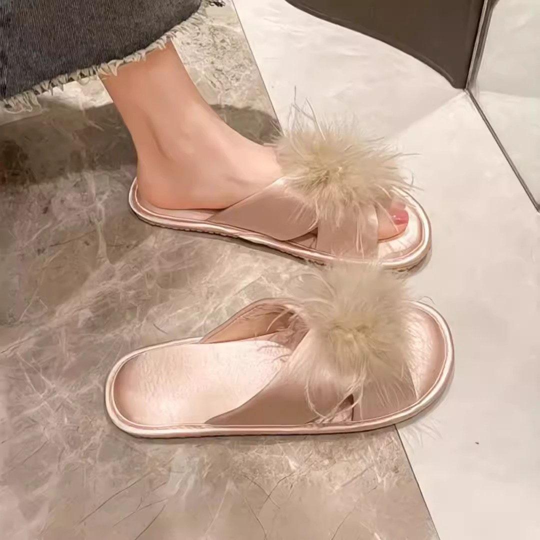 晨袍拖鞋毛毛红色兔毛凉拖居家室内外穿防滑静音结婚一字拖仙女鞋