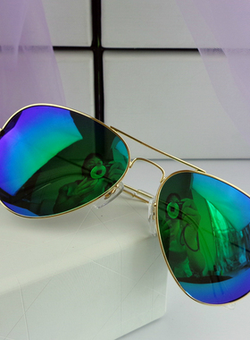 同款彩膜男女反光镜偏光太阳镜情侣墨镜蛤蟆镜司机驾驶镜亏本清货