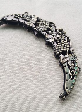 新品手工diy葡萄纹雕饰古铜色复古口金包配件布艺皮革编织33元/个