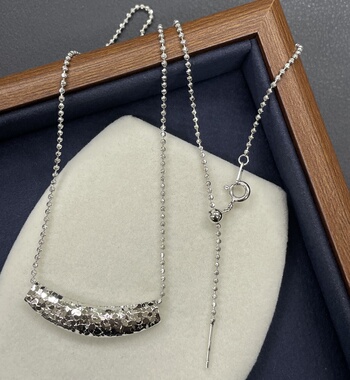 S925银镀白金碎碎冰牛角路路通项链 个性百搭锁骨链