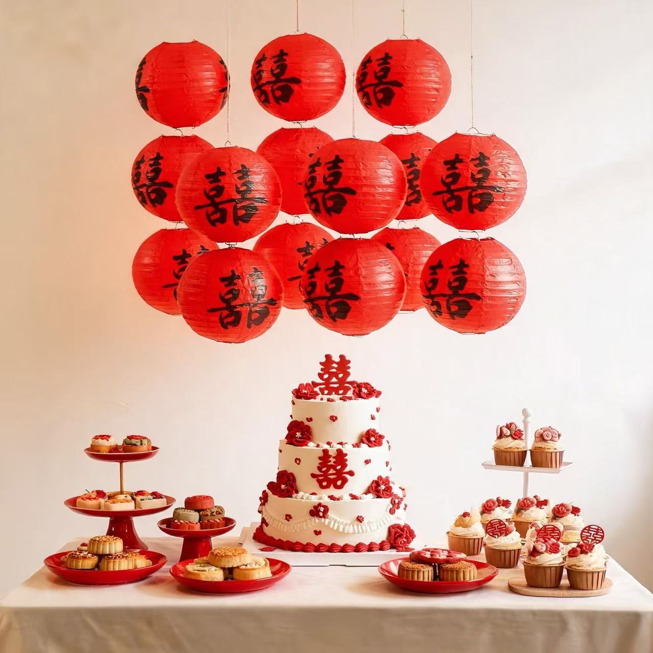 中式婚礼喜字红纸吊顶灯笼图片