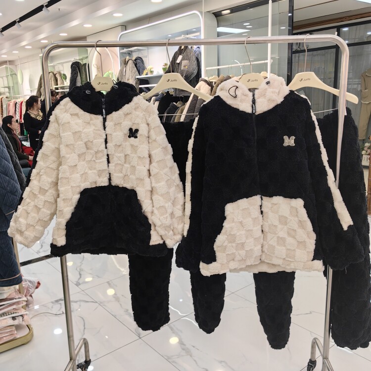 韩梦恋冬季情侣男睡衣夹棉袄时尚加厚保暖可外穿潮流女家居服套装