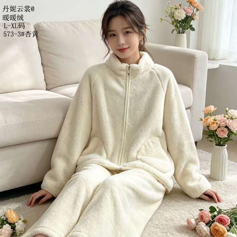 丹妮云裳亲肤绒圆领2026新款家居服公主绒法兰绒拉链女款绒料睡衣