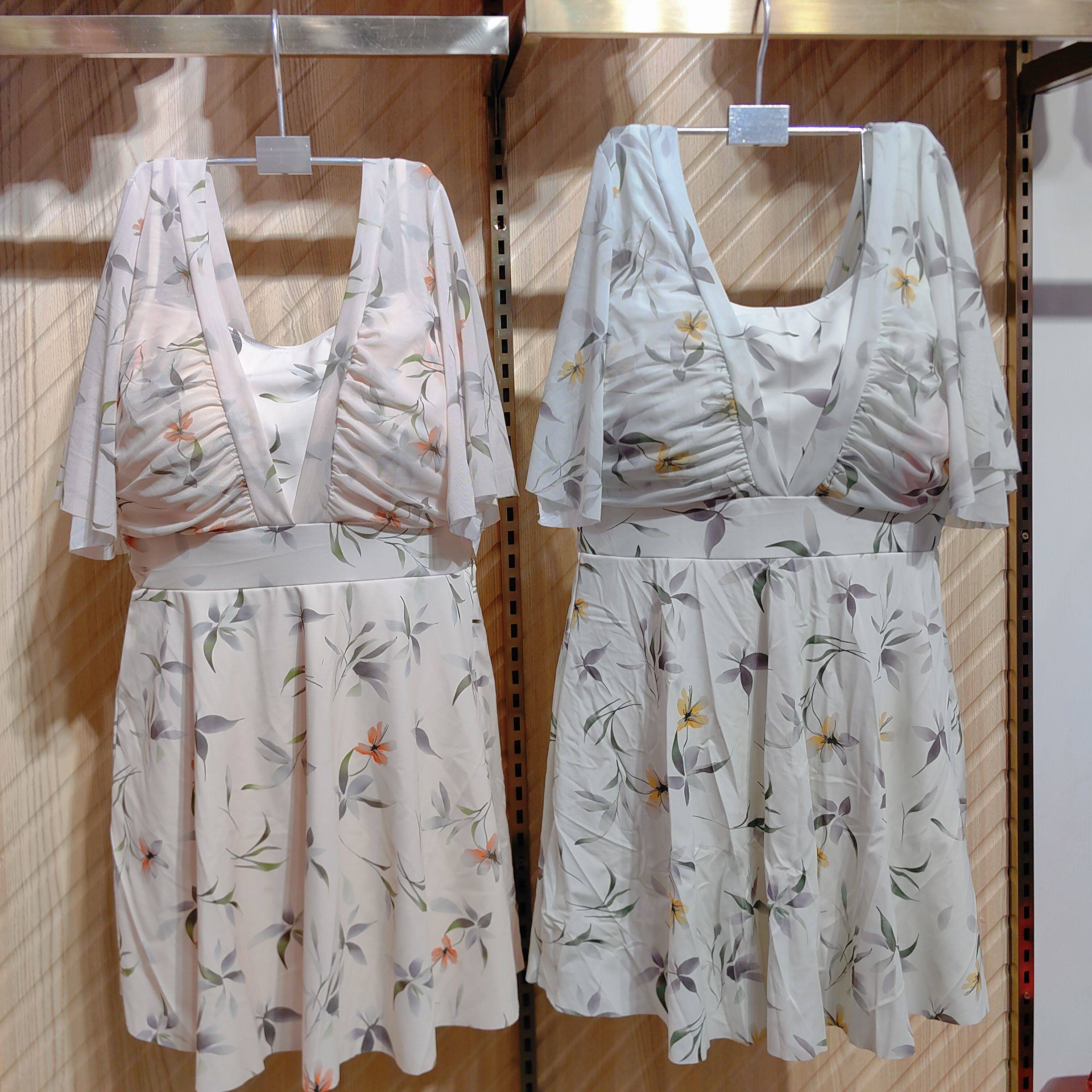 夏思芬2025女士连体游泳衣大胸遮肚显瘦无圈沙滩泳池大码胖MM泳装