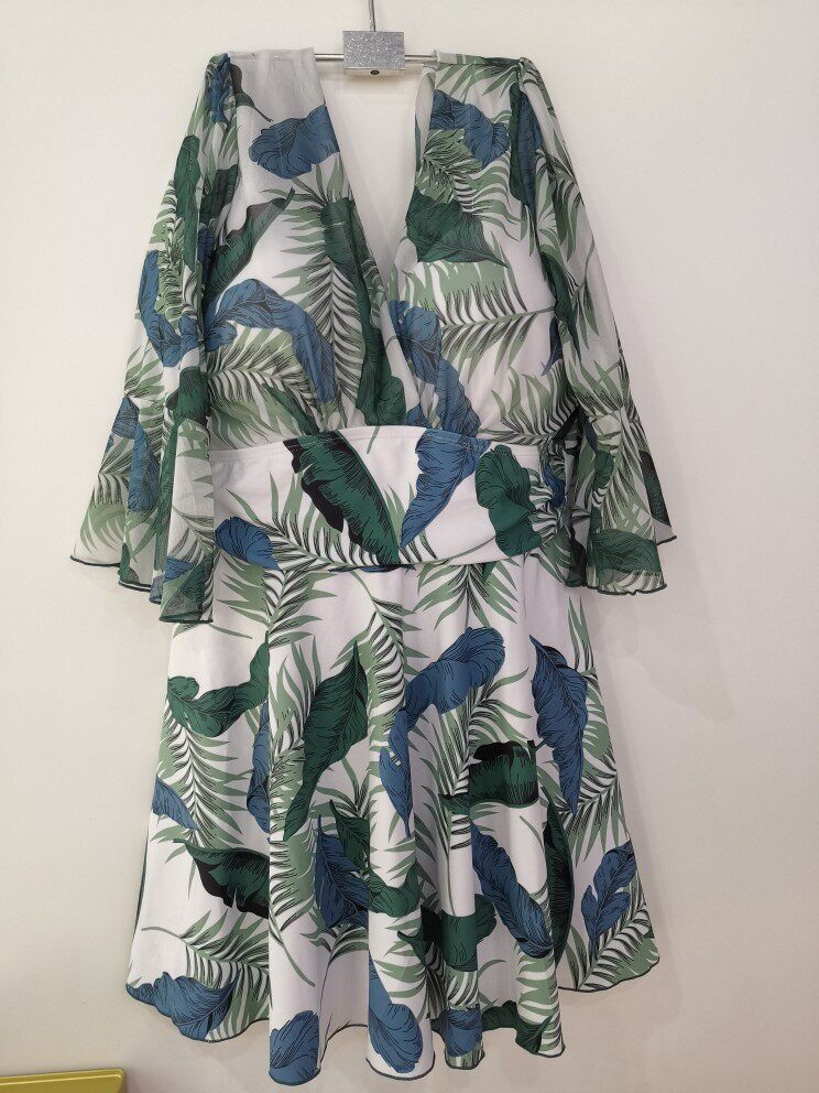 开心缘新款女士连体中袖裙子游泳衣保守大码大胸钢托聚拢泳装0126